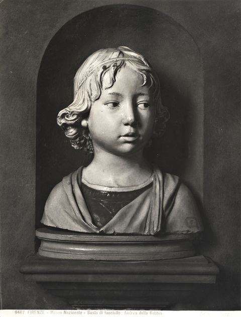 Brogi — Firenze - Museo Nazionale - Busto di Fanciullo; Andrea della Robbia. — insieme